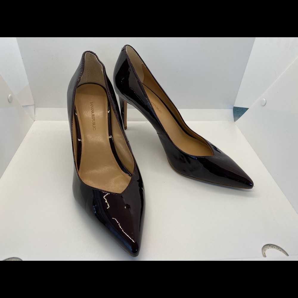 Banana Republic Wine Deep Red Patent Leather Pumps